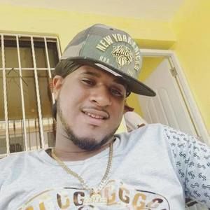 Meet your Posher, Lic pedro luis